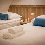 Couette-café Borowy Dwor- Biznes, & Fun 3*
