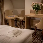 Alojamento de Acomodação e Pequeno-almoço Borowy Dwór- Biznes, Spa&fun Szaflary