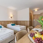 Borowy Dwór- Biznes, Spa&fun 3*