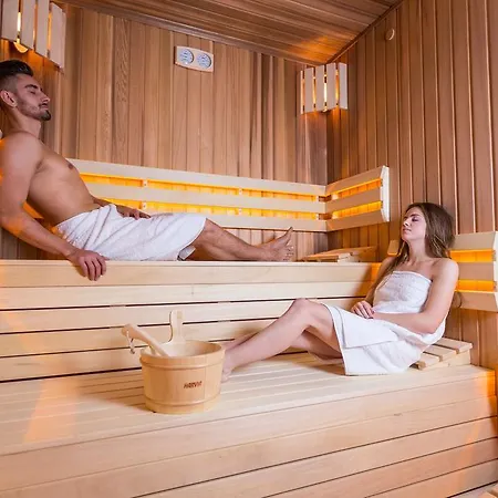 Borowy Dwór- Biznes, Spa&fun Nocleg ze śniadaniem
