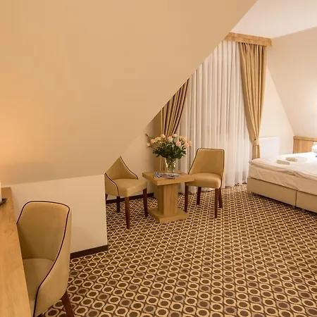 Borowy Dwór- Biznes, Spa&fun Nocleg ze śniadaniem