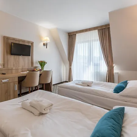 Nocleg ze śniadaniem Borowy Dwór- Biznes, Spa&fun