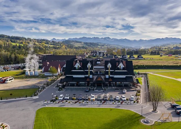 Borowy Dwor- Biznes, & Fun Bed & Breakfast Szaflary